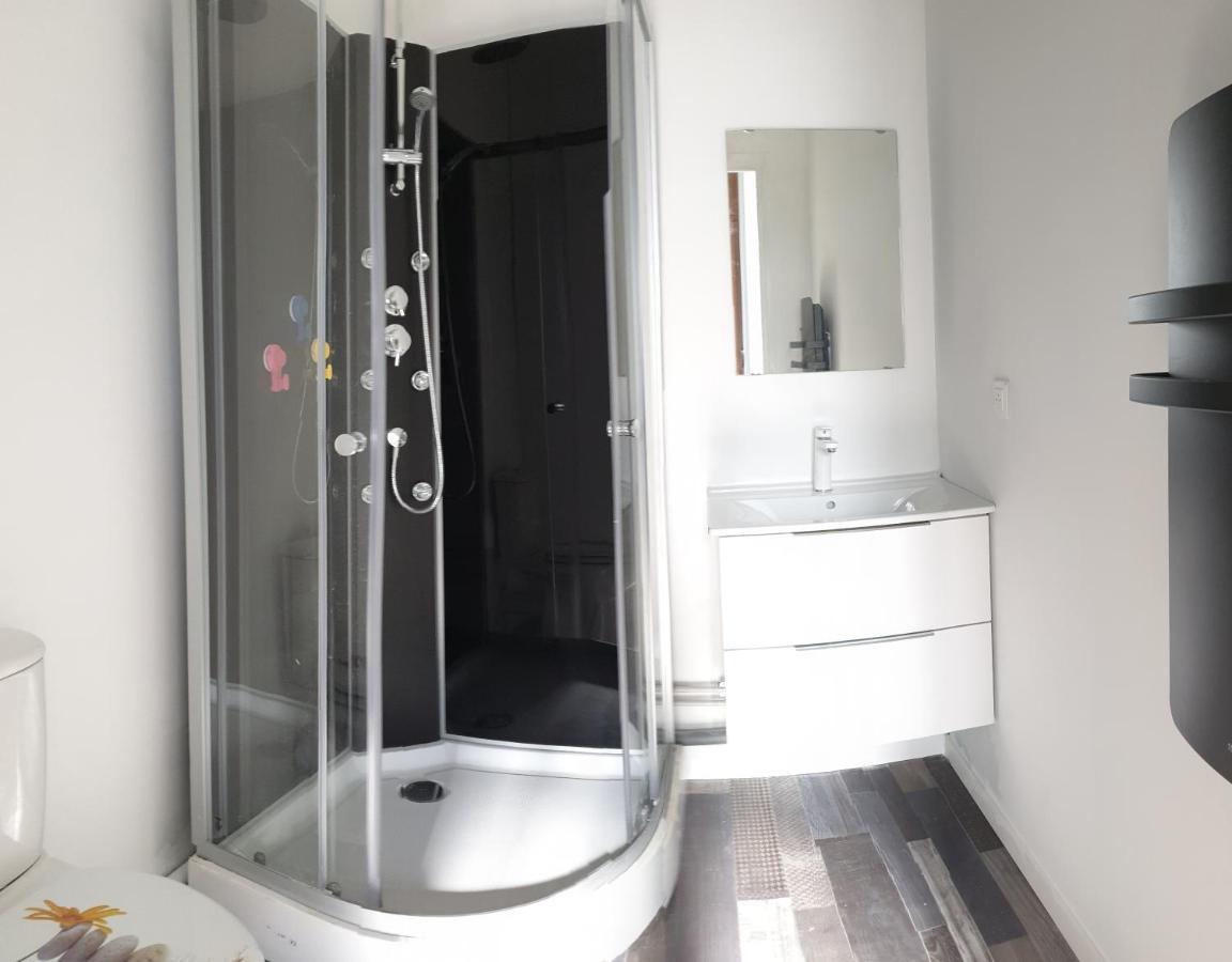 Studio, chambres, appartement, gite Vendegies-sur-Ecaillon Extérieur photo